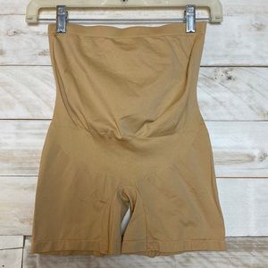 Belly Bandit Nude Maternity Support Shorts Size Small